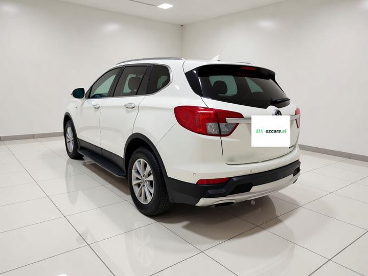 Envision 2014 28T AWD Luxury photo 4