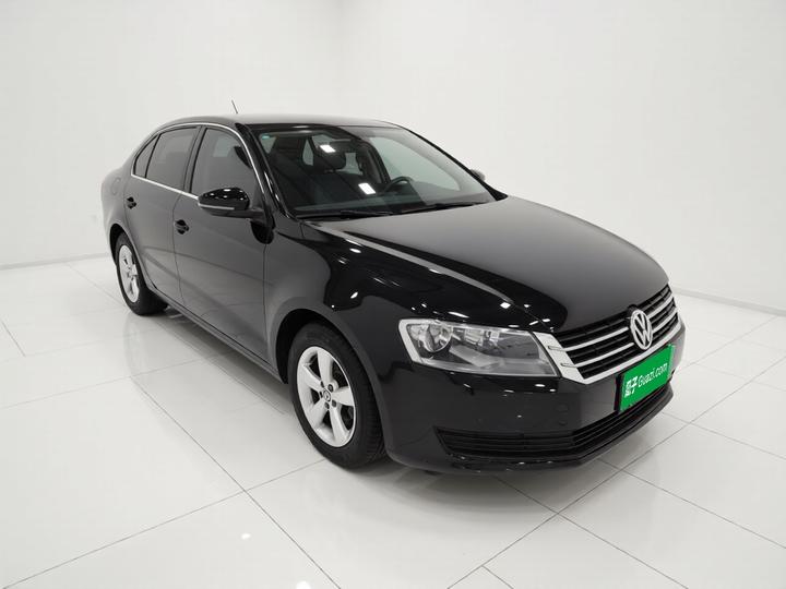 Lavida 2013 Facelift Classic 1.6L AT photo 3