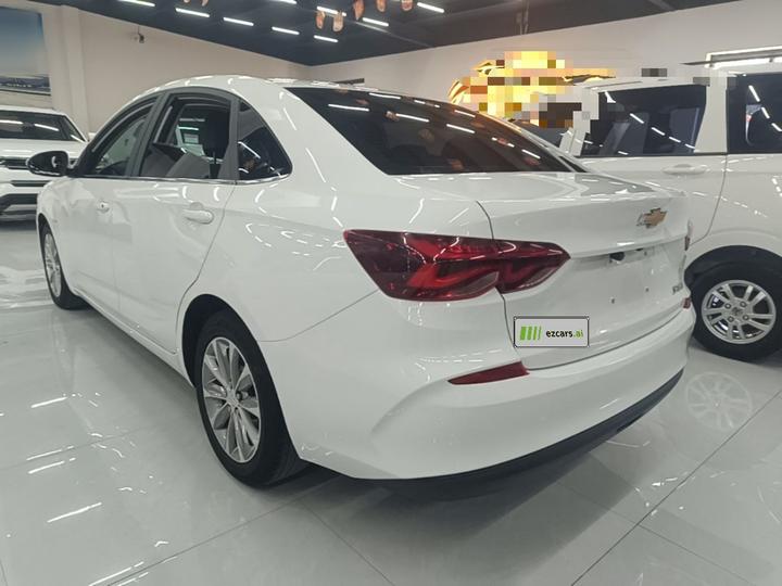 Cruze 2022 320 AT photo 4