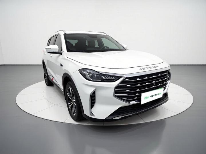 X70 PLUS 2021 1.6T DCT 5-Seater photo 3