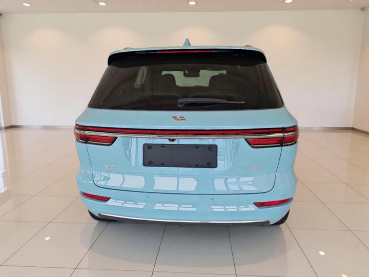 Li Auto ONE 2021 EREV 6-Seater photo 3
