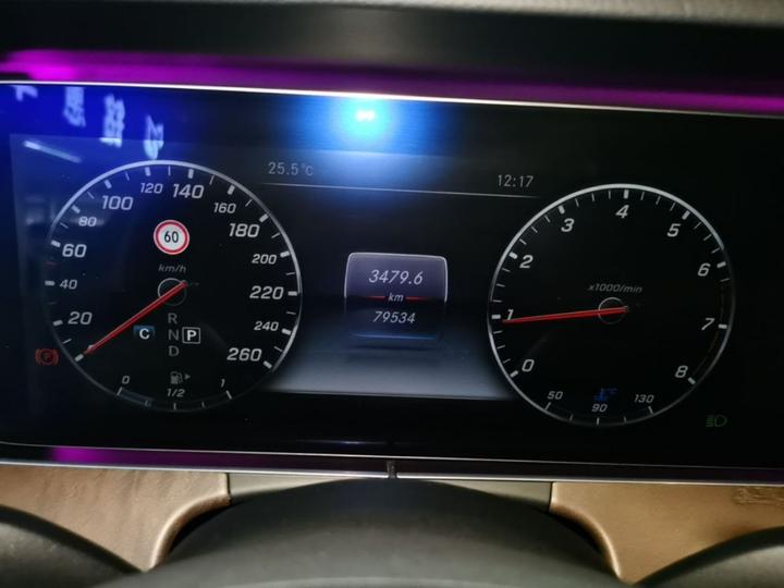 E-Class 2016 E 200 L photo 7