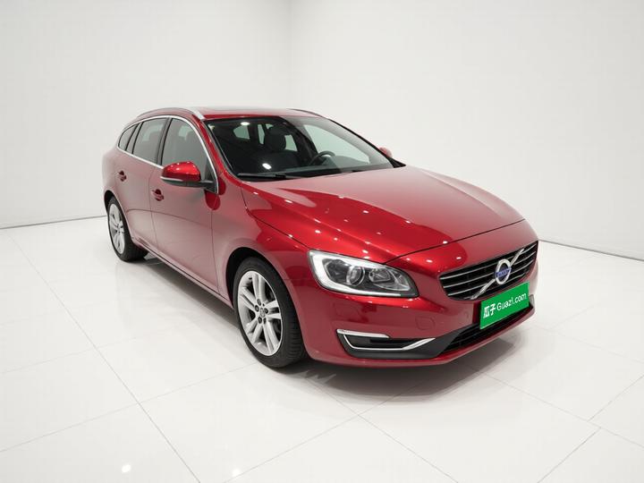 V60 2015 T5 photo 3