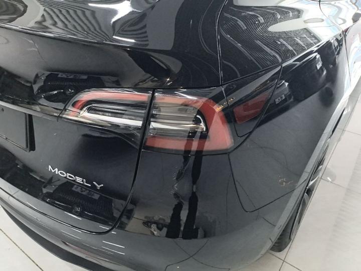 Model Y 2022 Facelift RWD photo 7