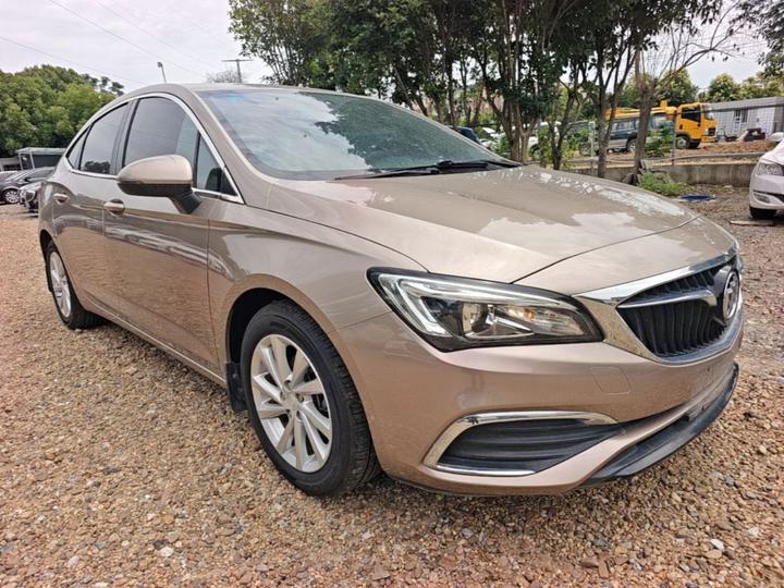 Verano 2017 Sedan 15S AT Progressive photo 3