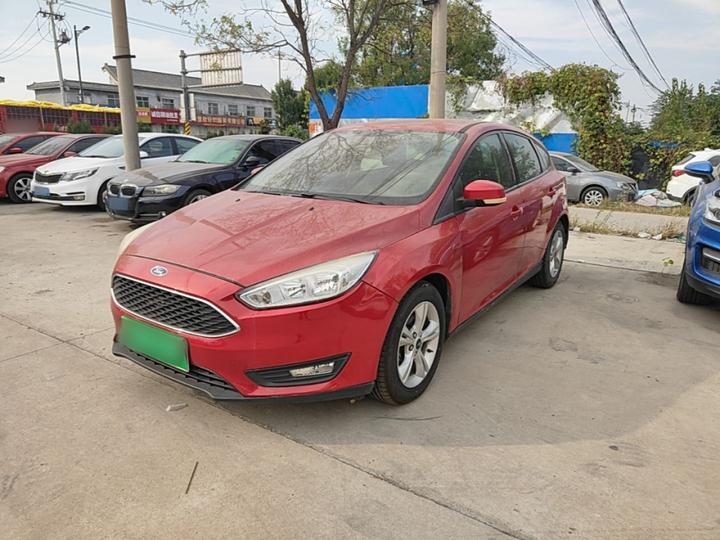 Focus 2017 Hatchback 1.6L AT Comfort
