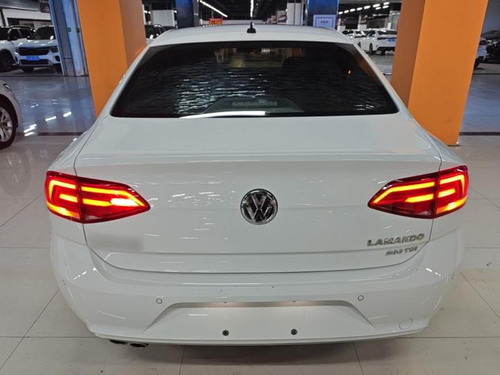 Lamando 2018 280TSI DSG Comfort photo 3