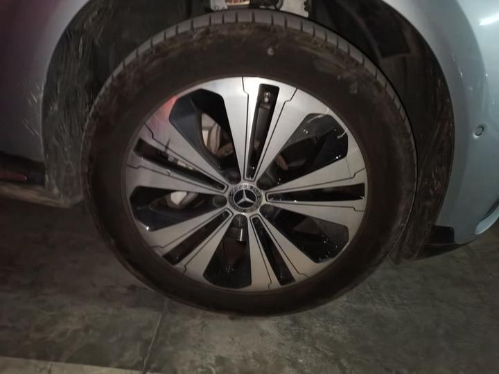 EQC 2022 Facelift EQC 350 4MATIC photo 8