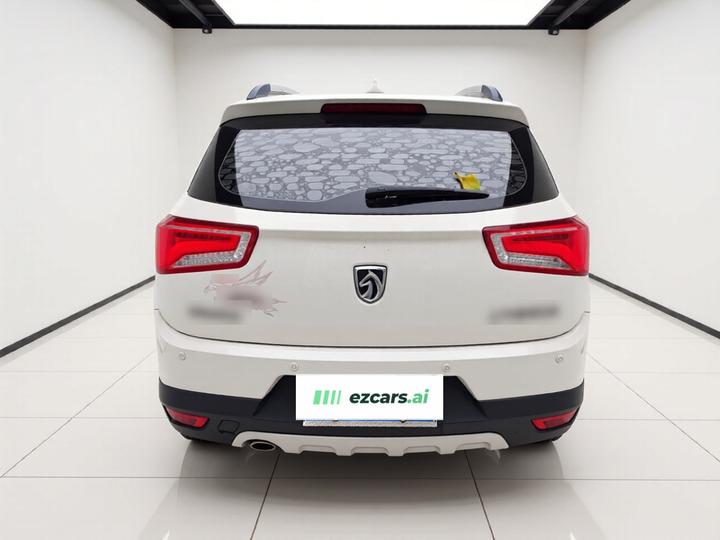 560 2015 1.8L MT Elite photo 5