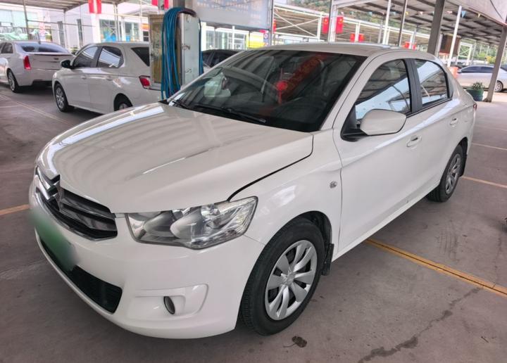 2016 1.6L MT Fashion