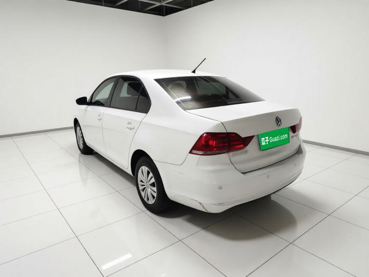 Santana 2016 1.6L AT photo 4