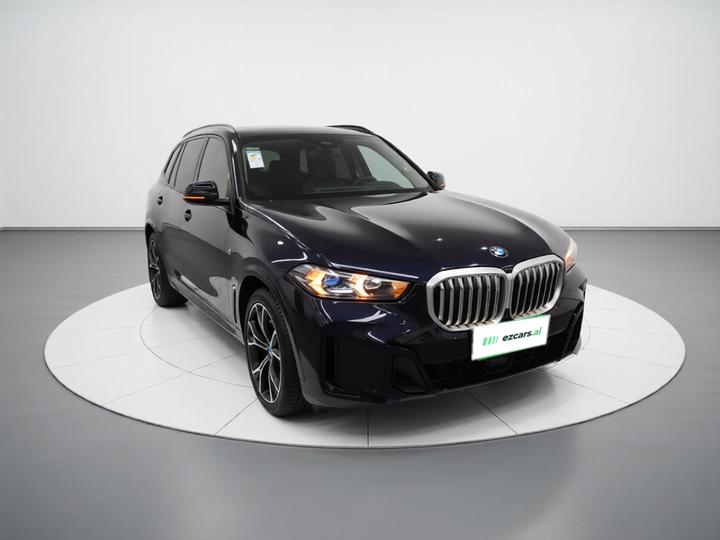 X5 2023 xDrive 30Li Exclusive M M Sport Night Package photo 3