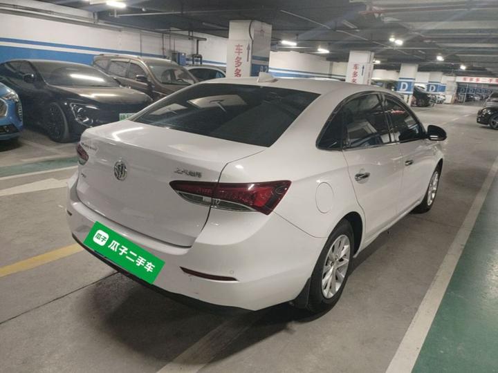 Excelle 2019 15T DCT Progressive China VI photo 7