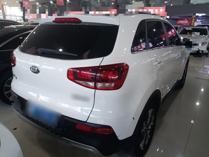 KX3 2015 1.6L AT RWD DLX photo 6