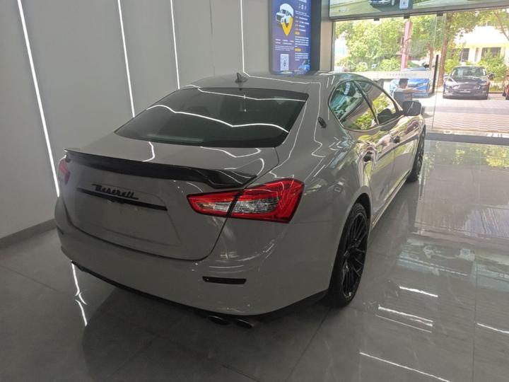 Ghibli 2014 3.0T Standard photo 4