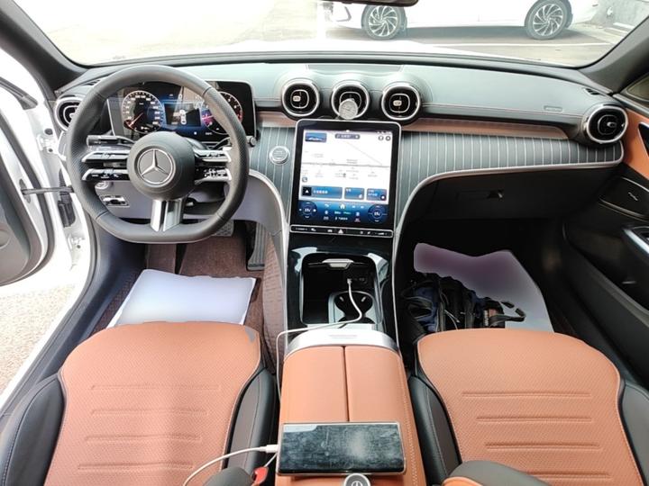 C-Class 2023 Facelift C 200 L Sport photo 5