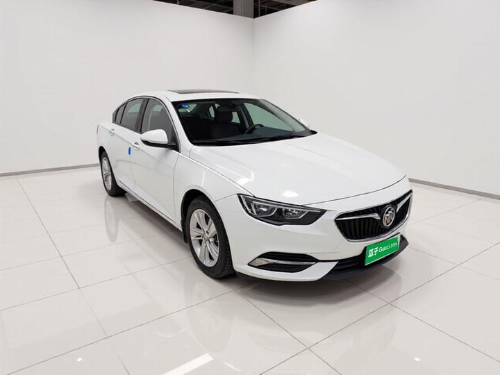 Regal 2019 20T Elite China VI photo 3
