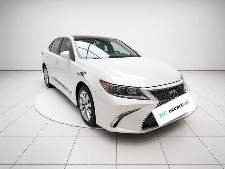 ES 2013 300h Elite photo 3