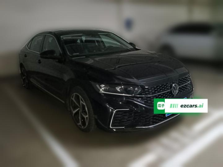 Passat 2025 330TSI Elite photo 3