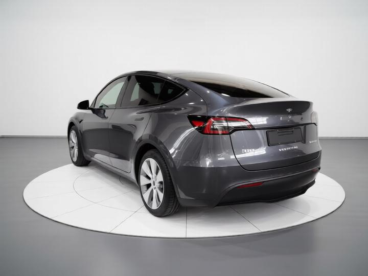 Model Y 2022 RWD photo 4