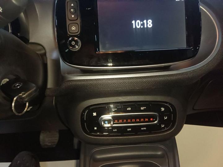 fortwo 2019 0.9T 66 Coupe China VI photo 8