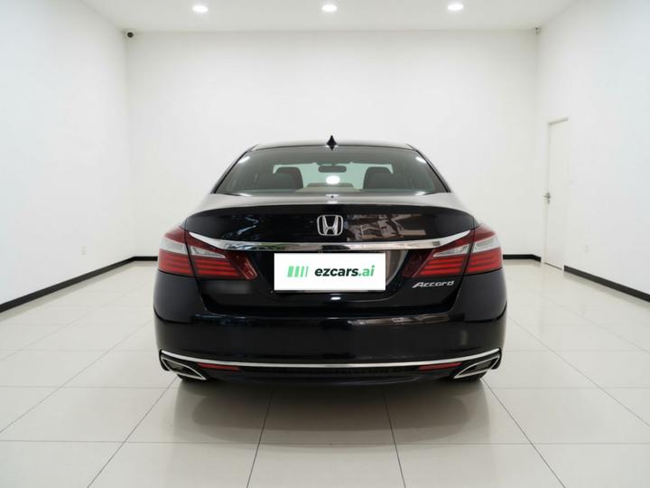Accord 2016 2.0L Elite photo 3