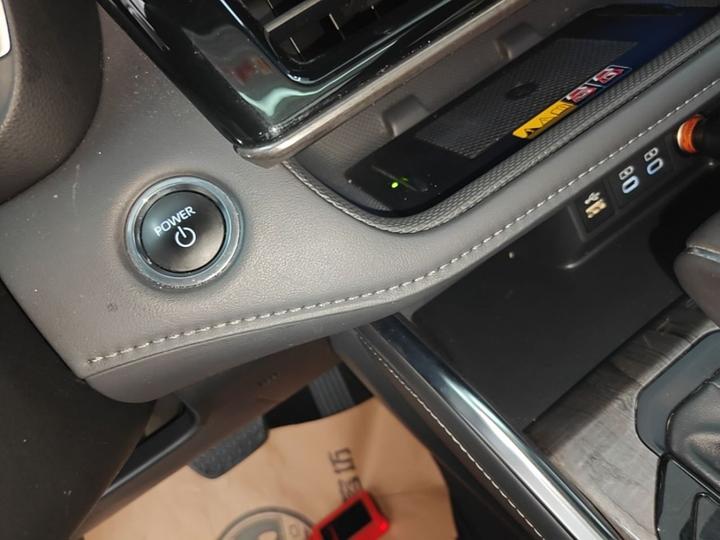 Crown 2024 2.5L HEV AWD Premium photo 8