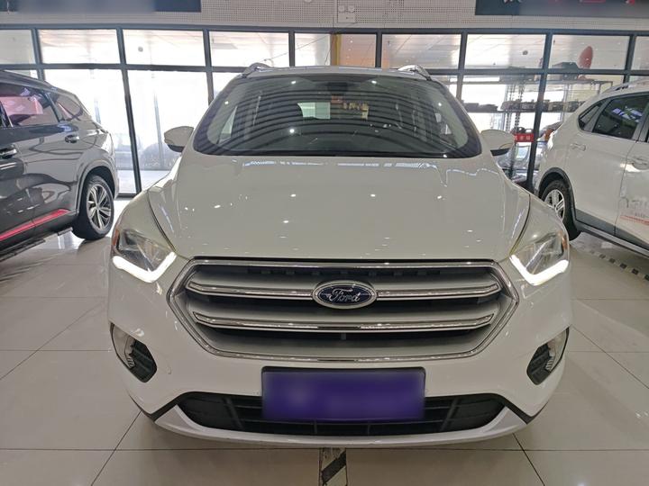 Kuga 2017 EcoBoost 180 RWD photo 2