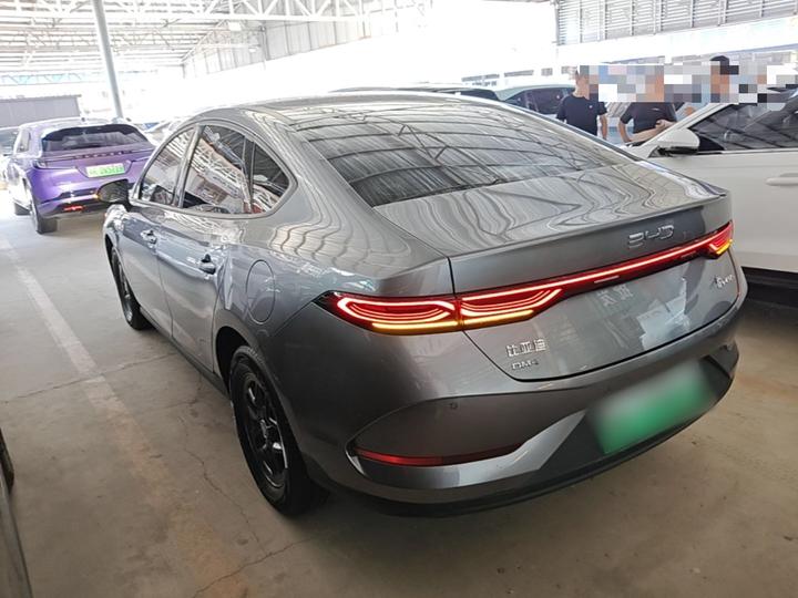 Qin PLUS 2025 DM-i ADAS 55KM Leading photo 4