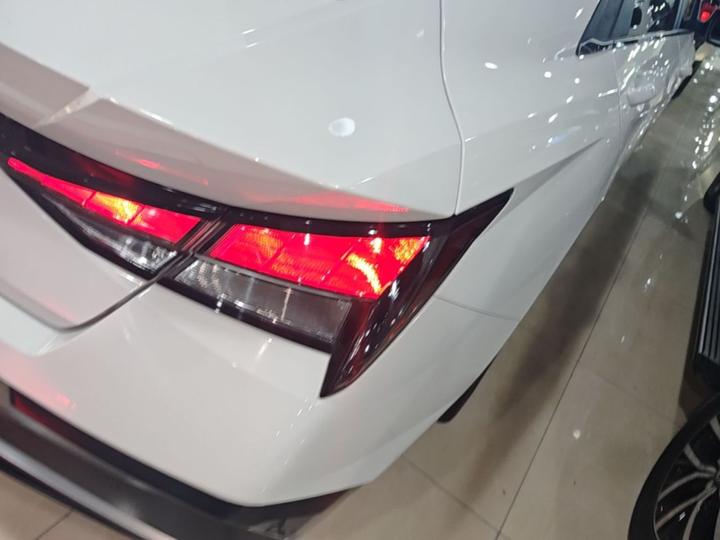 Elantra 2023 1.5L CVT GLX Elite photo 7