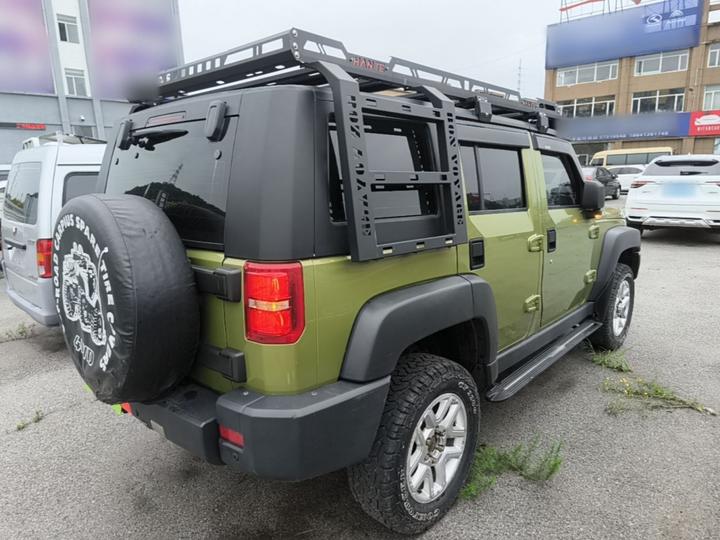 BJ40 2016 40L 2.0T MT AWD Premium photo 4