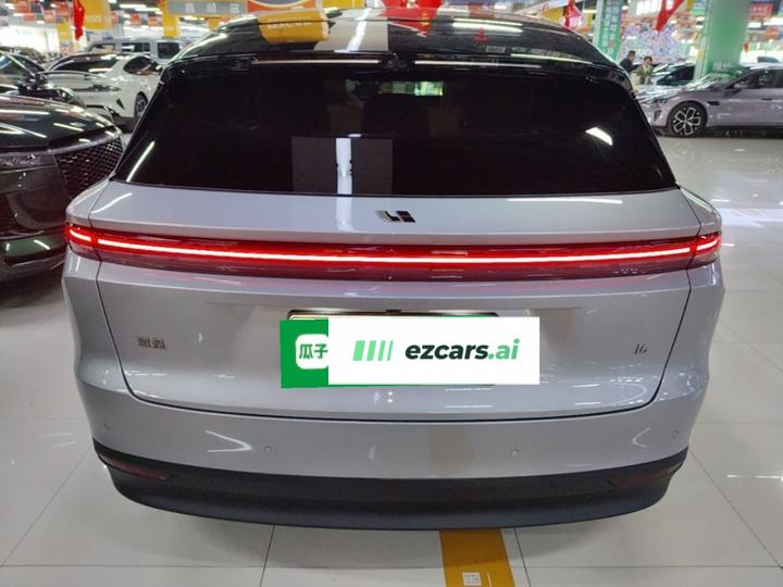 Li Auto i6 2025 AWD Standard photo 3