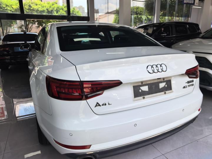 A4L 2018 30 Anniversary 40 TFSI Progressive photo 4