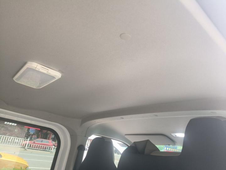 E 2025 41.86kwh Short Wheelbase photo 8