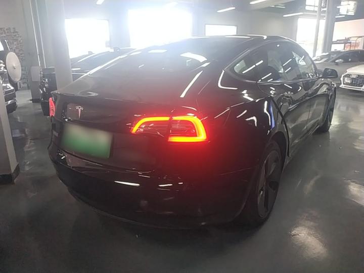 Model 3 2021 Standard Range RWD Upgraded photo 4