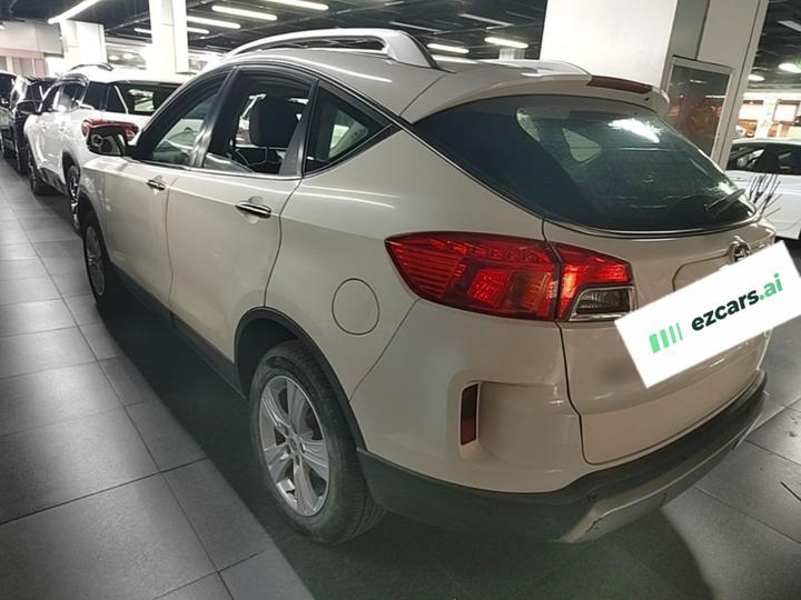 Bestune X80 2015 2.0L AT Comfort photo 4
