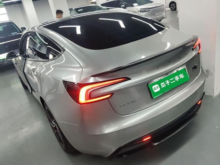 Model 3 2024 Performance AWD photo 4