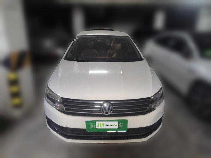 Lavida 2015 1.6L AT photo 2