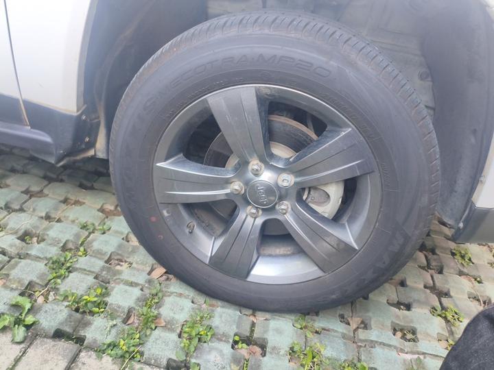 Compass Imported 2014 Facelift 2.4L AWD Comfort photo 8