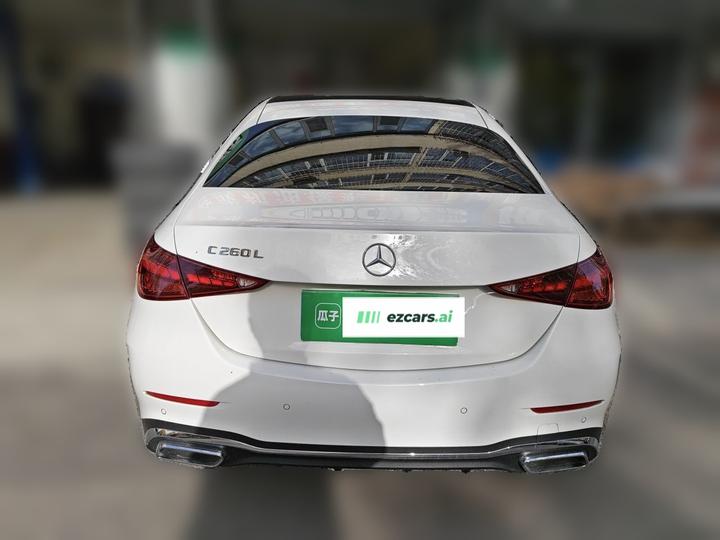 C-Class 2025 C 260 L Sport photo 5