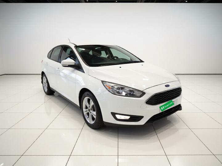 Focus 2015 Hatchback 1.6L AT Comfort photo 3