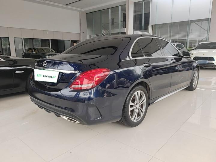 C-Class 2015 Facelift C 200 L Sport photo 4