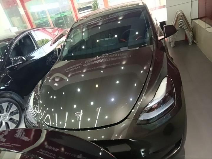 Model Y 2022 Facelift RWD photo 2