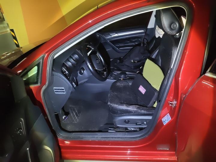 Golf 2016 230TSI AT Comfort photo 7