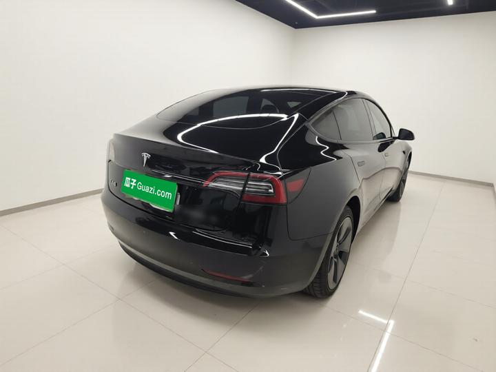 Model 3 2022 RWD photo 4