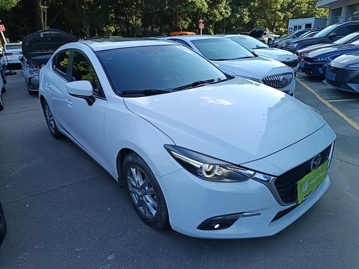 3 Axela 2017 Sedan 1.5L AT Luxury China V photo 3