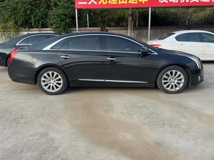 XTS 2017 28T Elite photo 4
