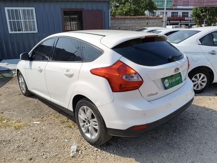 Focus 2012 Hatchback 1.6L AT Comfort photo 4