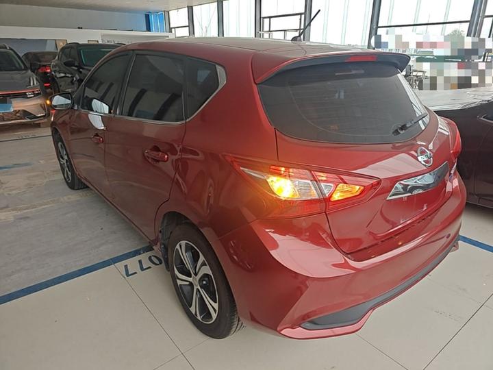 Tiida 2019 1.6L CVT China VI photo 4