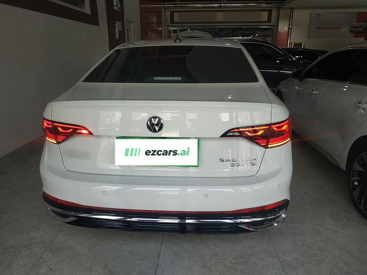 Sagitar 2023 200TSI DSG photo 3